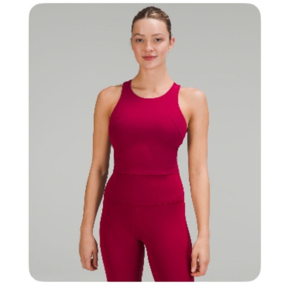 Wunder Train Racerback Tank in Pomegranate size 12